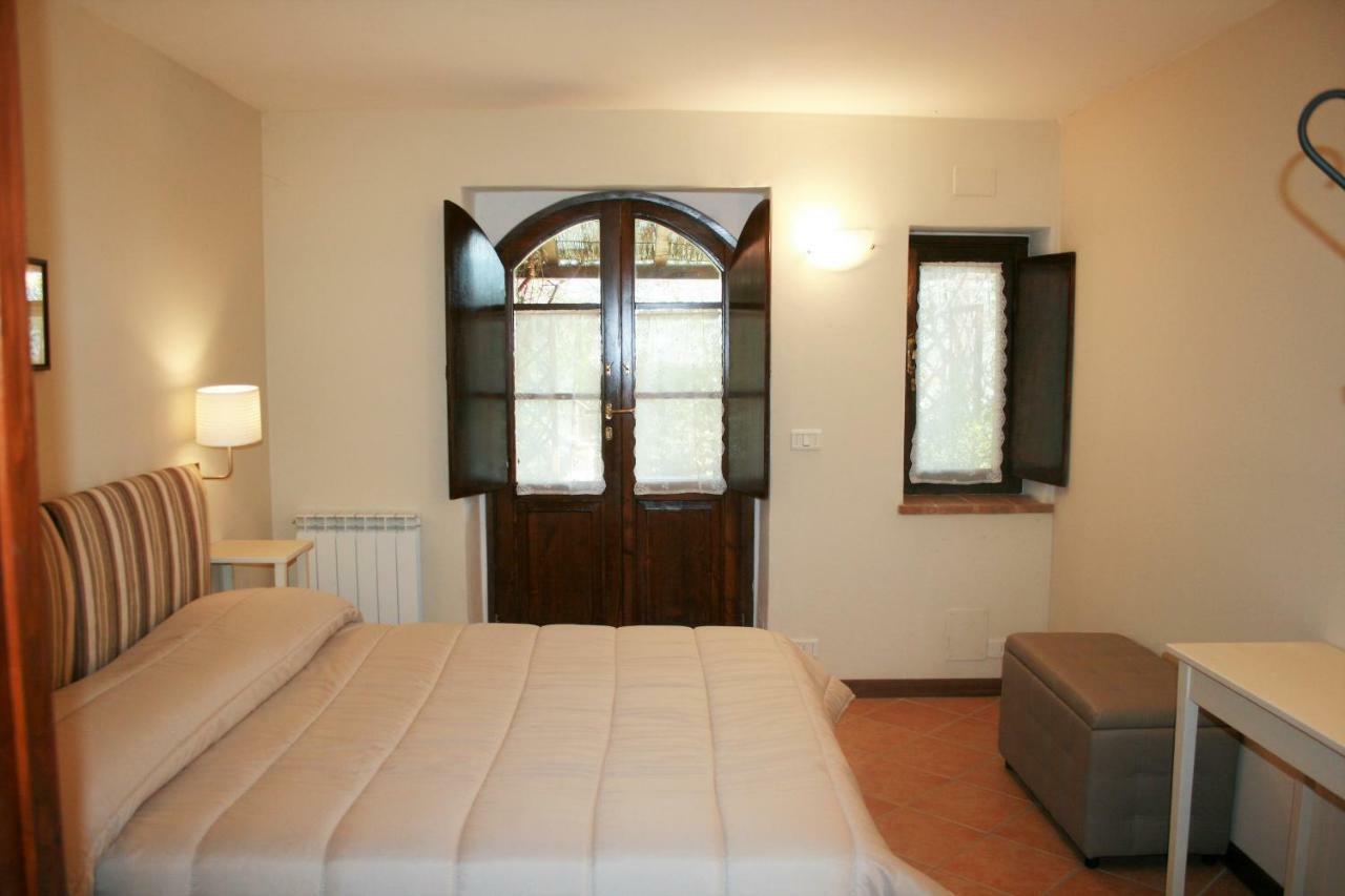 Colleparadiso Hotell Assisi Exteriör bild